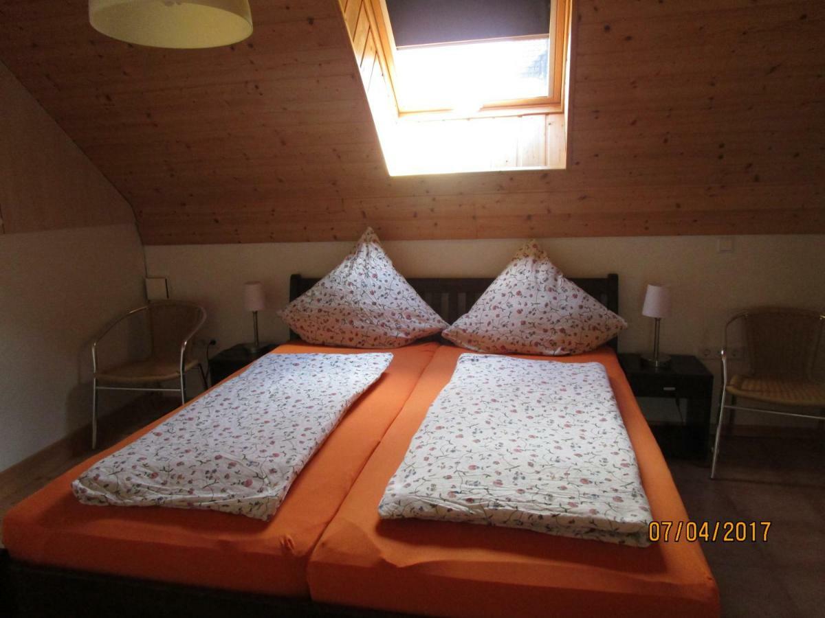 Ferienwohnung Hueck ลินท์ ภายนอก รูปภาพ